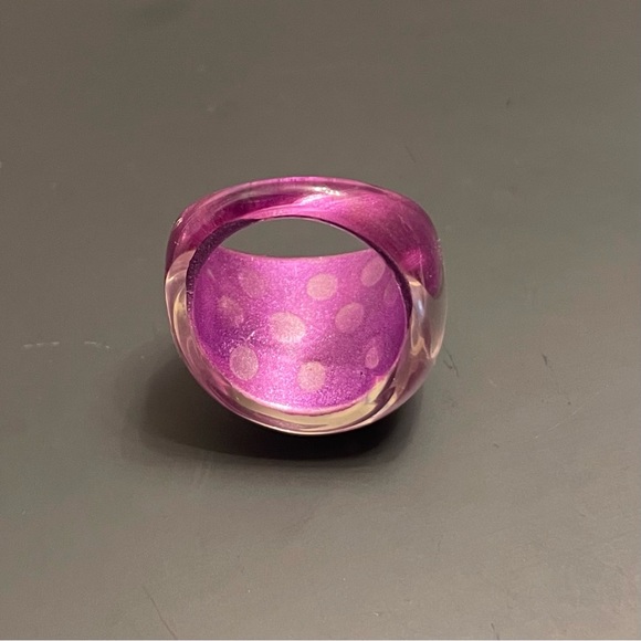 Sz 5.75 Purple Resin polka dot Ring - Picture 6 of 10
